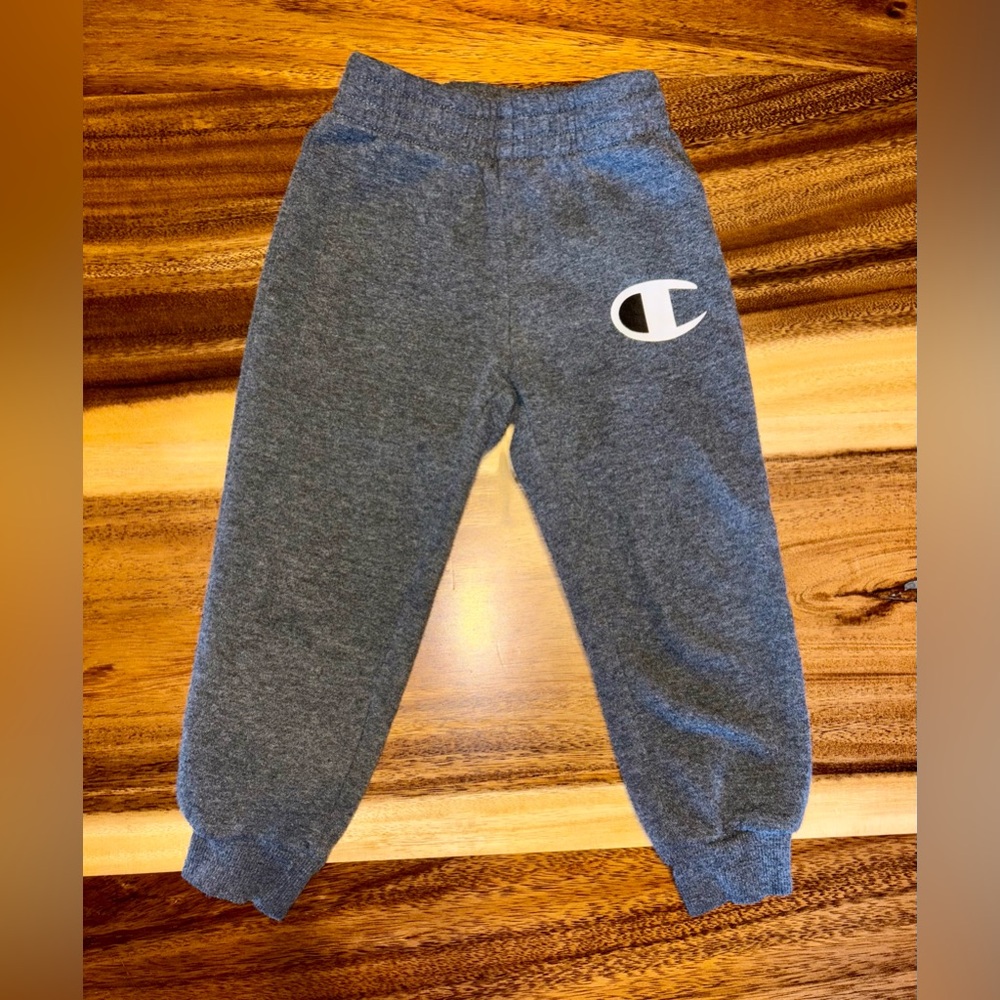 Kids Champion Gray Sweatpants Elastic Cuffed Ankle Fleece